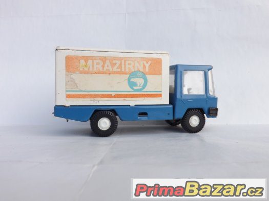 Prodám plechoví model auto mrazírny – fotografie 3