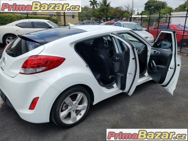 Hyundai Veloster – fotografie 4