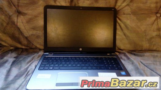 prodám notebook HP 250 – fotografie 3