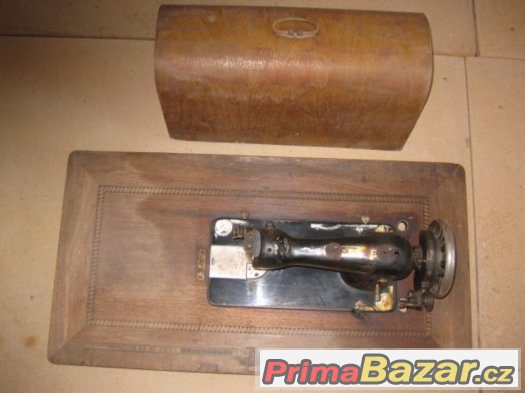 Prodám šicí stroj Minerva bobbin 200 Kč – fotografie 2