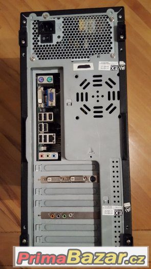 HTPC Q8200/4GB/128GBSSD/GF7600GTpasiv – fotografie 3
