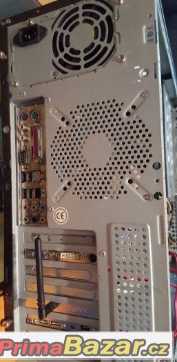 PC P4 630HT 64bit/2GB/120+250GB/GF6600pasiv – fotografie 4