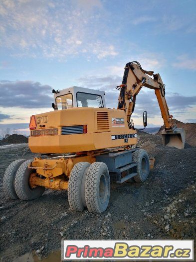 Liebherr 310 – fotografie 2