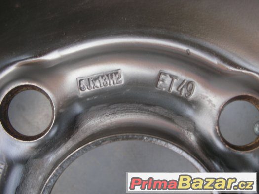 PRODÁM ČERNÝ PLECHOVÝ DISK NA OPEL ASTRA,CORSA 5.5x13 ET49 – fotografie 5