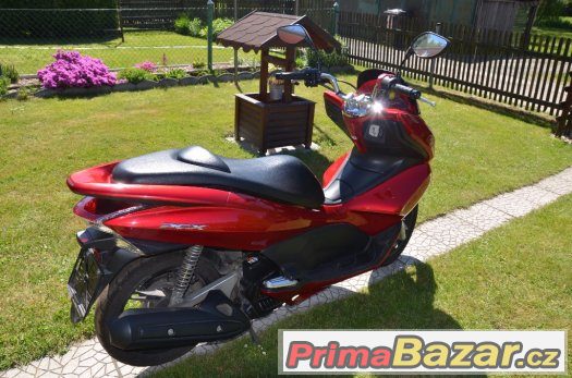 Honda skútr – fotografie 1