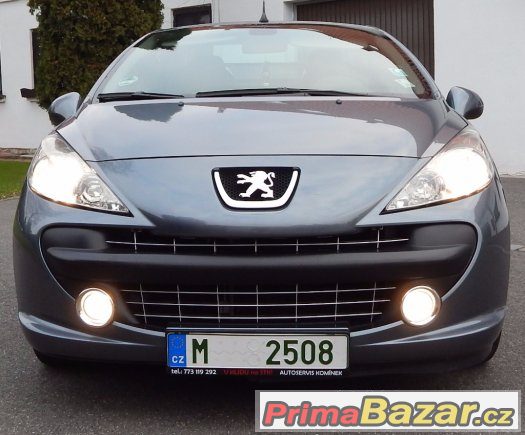 Peugeot 207 cc cabriolet 1,6 benzín 88kw najeto 69829 km – fotografie 3