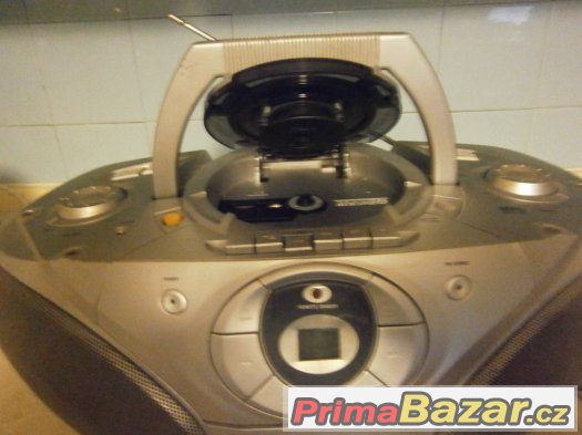 PRODÁM PŘENOSNÉ AUDIO CD S TUNEREM SUPER BASS HYUNDAI – fotografie 2