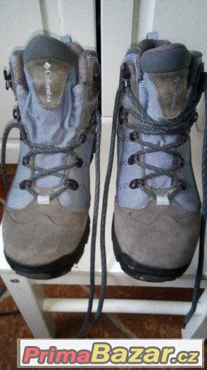 Dámské  trekové Gore-tex boty Columbie – fotografie 1