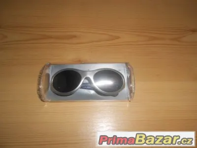 Dětské Sluneční brýle stříbrné (s krytem)