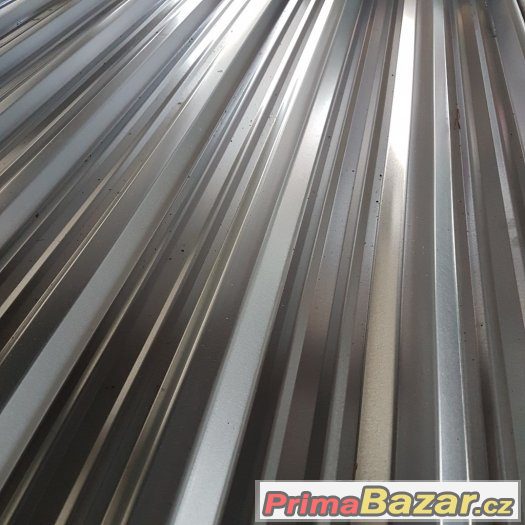 Trapézova plechova krytina T 18 pozink 0,6 mm – fotografie 2