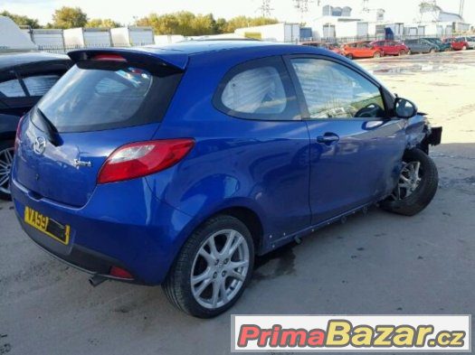 2010 Mazda 2 na díly – fotografie 3