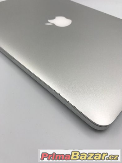 Macbook PRO 13" 2015 - 256GB, 8GB RAM, i5 – fotografie 2