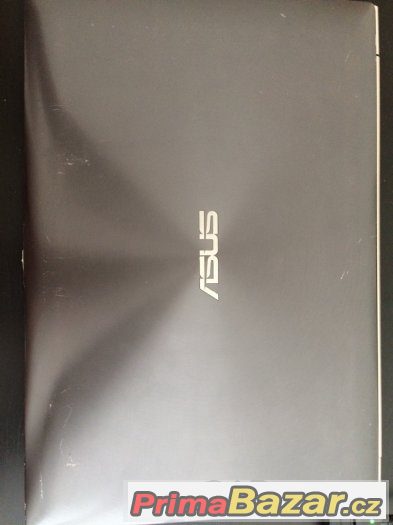 Ultrabook Asus – fotografie 1