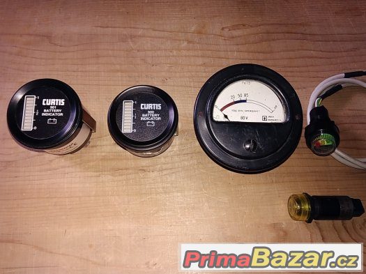 Indikátor stavu vybíjení baterie 24V, 80V. Kapacitoměr. – fotografie 1