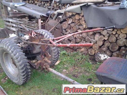 Malotraktor – fotografie 2