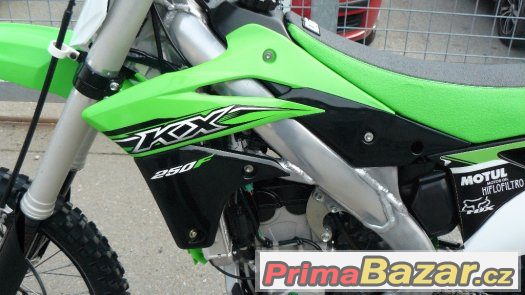 Kawasaki KX 250 F – fotografie 3