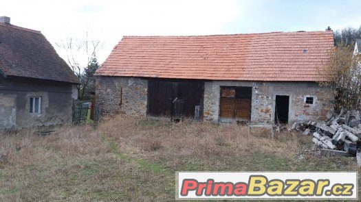 Zemědělská usedlost, 3306 m2, nutná rekonstrukce, RK nevolat – fotografie 2