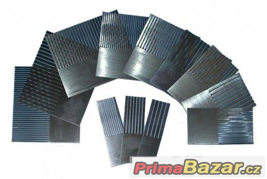 Fládrovací hřebeny - ocelové (dovoz Německo) – fotografie 1