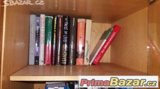 Beletrie ruzne knihy – fotografie 2