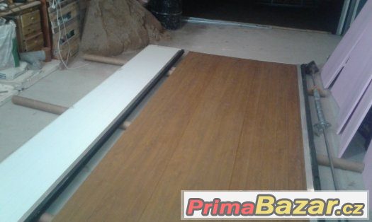 SEKČNÍ GARÁŽOVÁ VRATA 450 x 210cm zlatý dub – fotografie 2