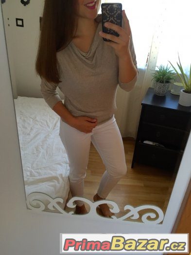 bezovy lehky novy svetrik – fotografie 2