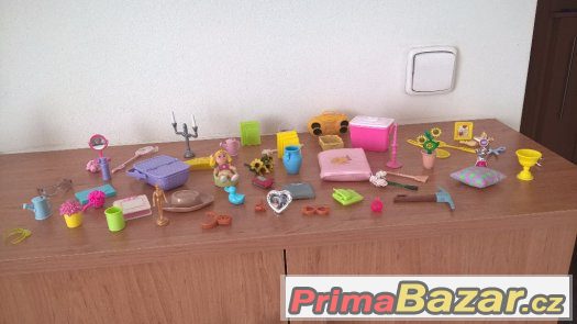 Mix doplňků pro Barbie – fotografie 1