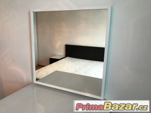 Bílé zrcadlo 70x70 cm. – fotografie 1