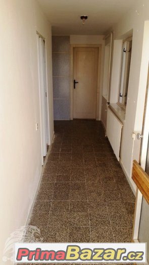 Rodinný dům 5+2 (240 m2) se zahradou (736 m2), Brno-venkov, – fotografie 4