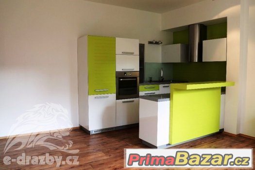 Byt 3+kk (85 m2) v OV, Hradec Králové, ul. Klumparova 572, e – fotografie 2