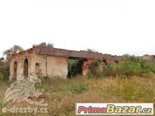 Objekt bývalého statku, včetně pozemku a příslušenství, k.ú. – fotografie 5