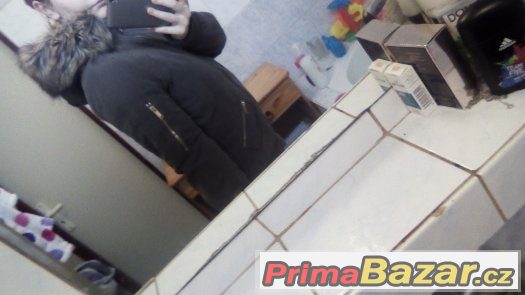 Pěkná zimní bunda – fotografie 2
