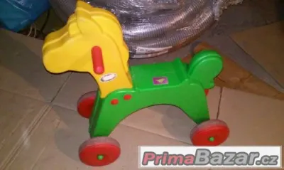 Odrážedlo Kůň