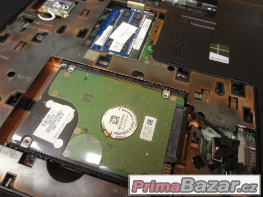 HP Pavilion 17-e033sc nefunkční na opravu nebo díly – fotografie 3