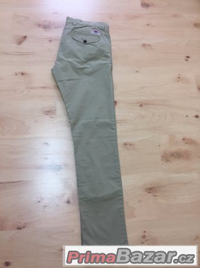 Prodam NOVE Hilfiger kalhoty - khaki barva – fotografie 1