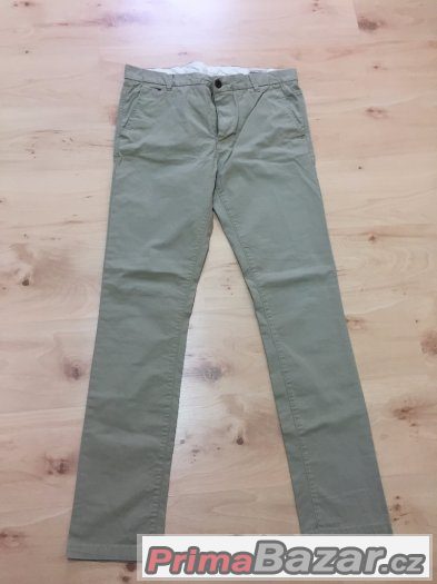 Prodam NOVE Hilfiger kalhoty - khaki barva – fotografie 3