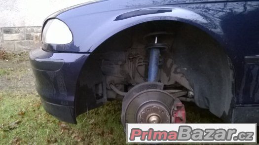 BMW E46 - levý a pravý přední podběh blátníku – fotografie 3