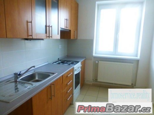 Pronájem bytu 2+1/2 bedroom flat to rent Brno, centrum – fotografie 1