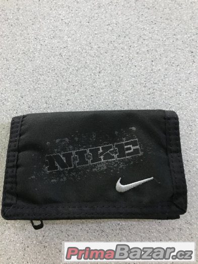Dámská peněženka NIKE – fotografie 3