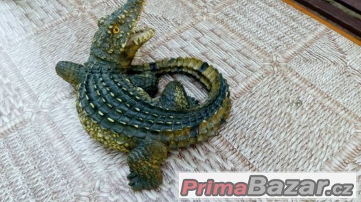 Krokodýl - dekorativní postava na zahradu NOVÝ-pošta ZDARMA – fotografie 2