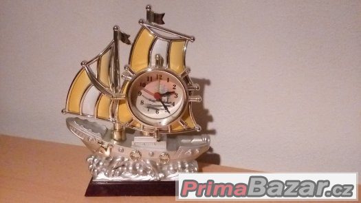 Hodiny - ve tvaru lodě výška cca 20 cm + budík – fotografie 3