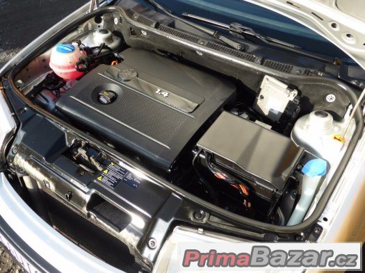 ŠKODA FABIA COMBI 2004 1.4i16V 55kW KLIMA LYŽINY ABS 2xBAG – fotografie 5