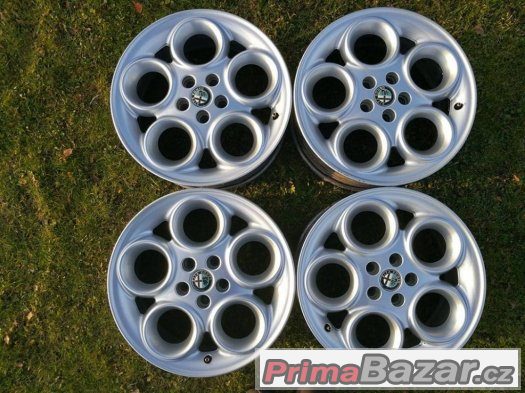 Prodám ALU kola original Alfa Romeo R16 5x98 – fotografie 2