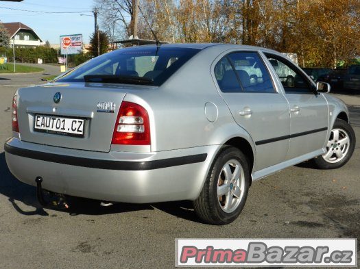 ŠKODA OCTAVIA LIFTBACK 1.6i 75kW KLIMA TAŽNÉ 1MAJ SERVISKA – fotografie 3