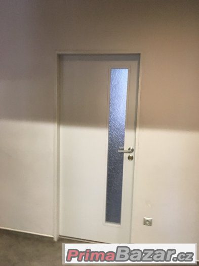 Dveře použité z restaurace -perfektní stav 1000,-/ks – fotografie 4