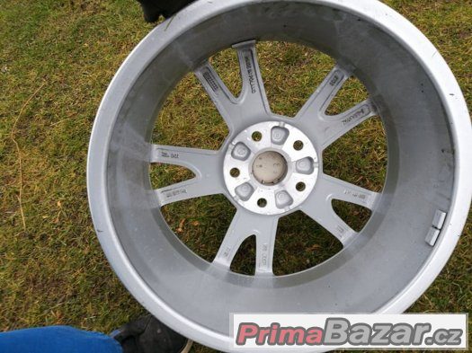 Prodám ALU kola Original Audi R17 5x112 – fotografie 4