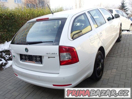 Škoda Octavia combi 1.6TDi 77KW Koup.ČR,1.majitel,Servisní . – fotografie 5