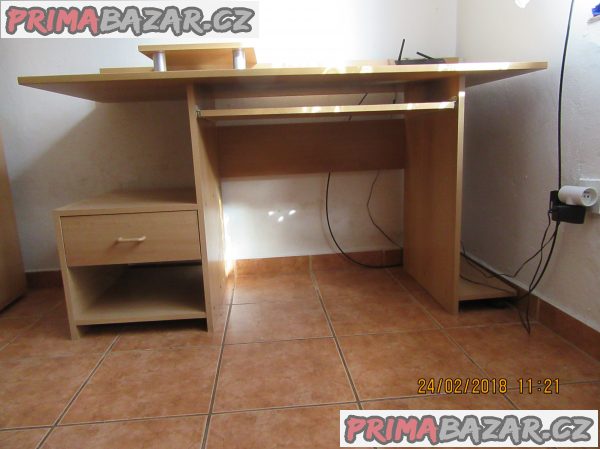 STŮL po  PC – fotografie 2