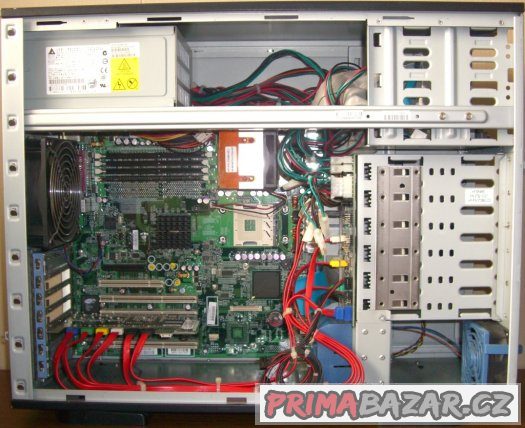 Server HP ProLiant ML 150 G2 – fotografie 2