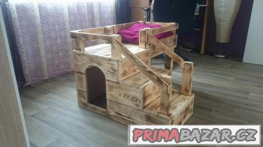Psi boudička s palandou – fotografie 1