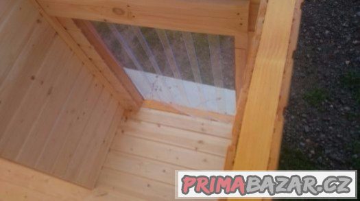 Velká psí bouda pro dva psy – fotografie 5